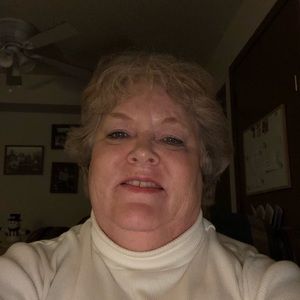 Meet your Posher, Debra